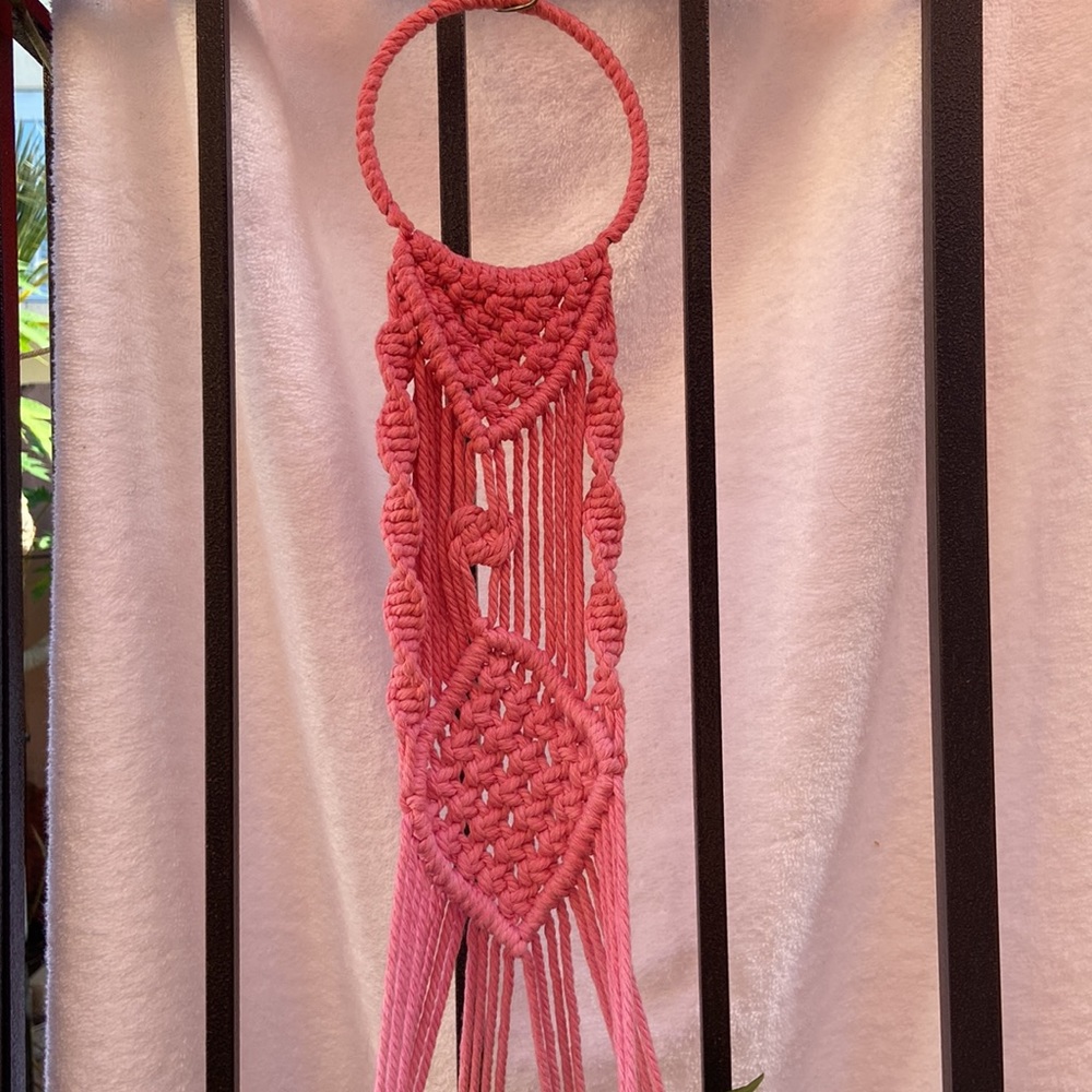 Macrame Plant Hanger Pink 40” - Picture 3 of 6